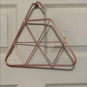 Pop Sugar accessory hanger